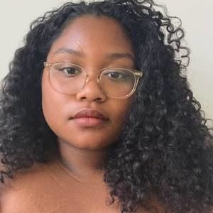 Meet your Posher, Candace